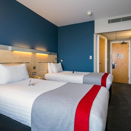 Holiday Inn Express Leicester City By Ihg Exterior photo